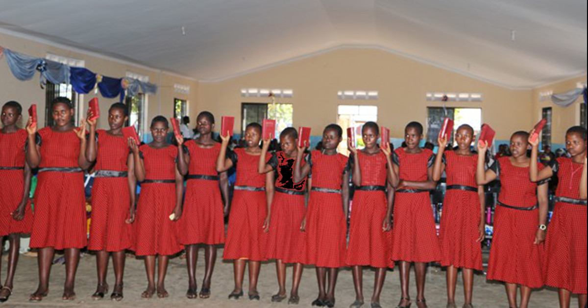 Modern girls (Waisekewakisasa) take oath after receiving training on alternative rite of passage at ATFGM Masanga centre in Tarime District recently. (Photo by Mugini Jacob)